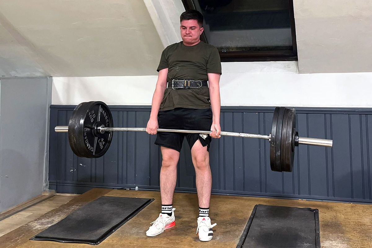 Dylan deadlifting